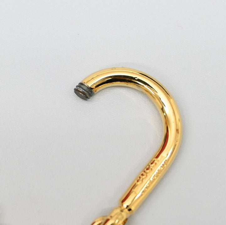 GG carabiner