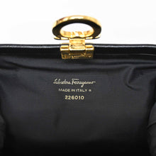 Load image into Gallery viewer, *Salvatore Ferragamo Salvatore Ferragamo Ganchini Clutch Bag P1907V
