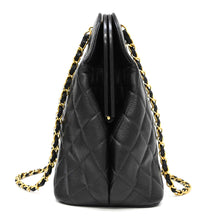 Load image into Gallery viewer, *CHANEL Chanel Matelasse Caviar Skin Chain Shoulder Bag P42338V
