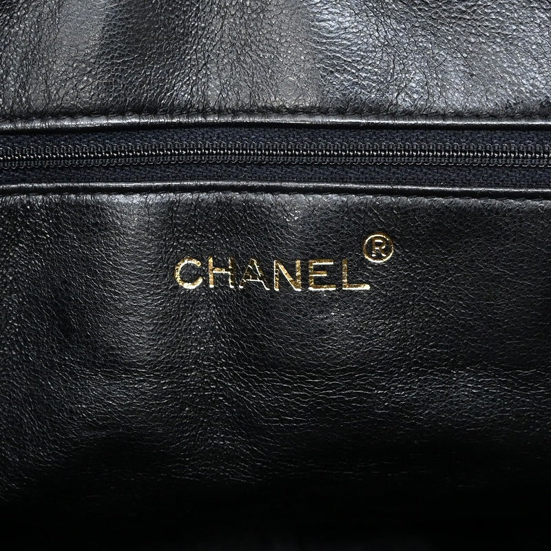 chanel shoulder bag ladies