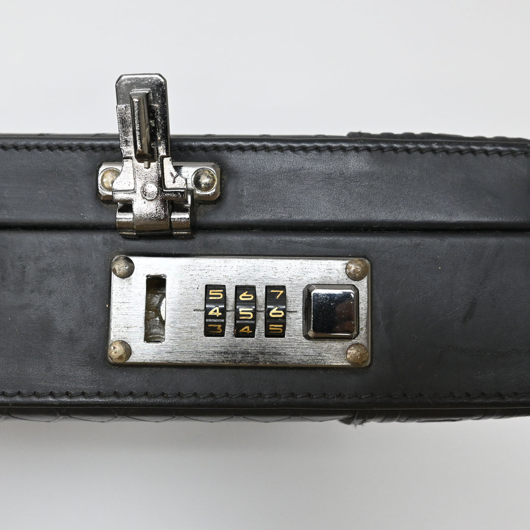 サンバーストアタッシュケース