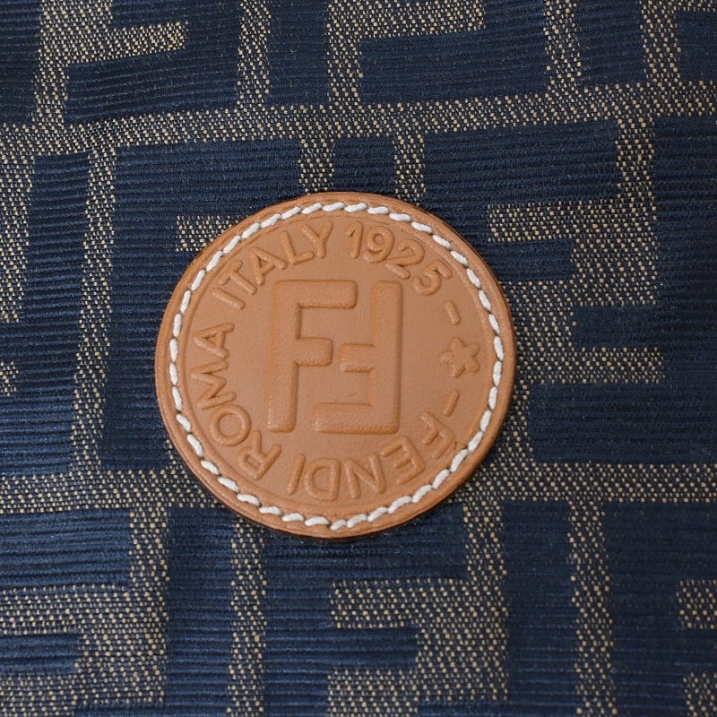 FENDI トランク ズッカ柄