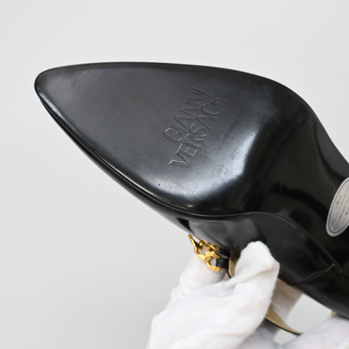 サンバーストエナメルパンプス