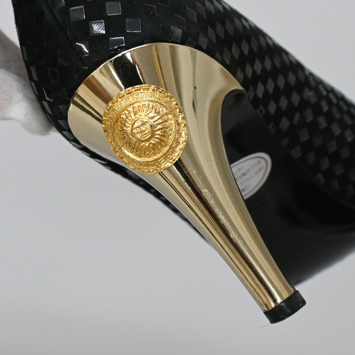 サンバーストスエードパンプス