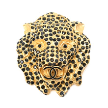 Load image into Gallery viewer, *CHANEL Chanel Lion Rhinestone Broach P42443V
