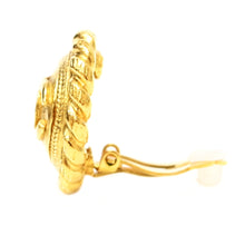 Load image into Gallery viewer, *CHANEL Chanel Coco Mark Earring P42445V
