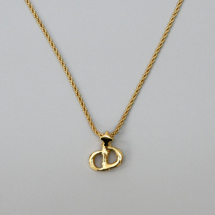 christian dior necklace ladies none
