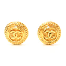 Load image into Gallery viewer, *CHANEL Chanel Coco Mark Earring P40453V
