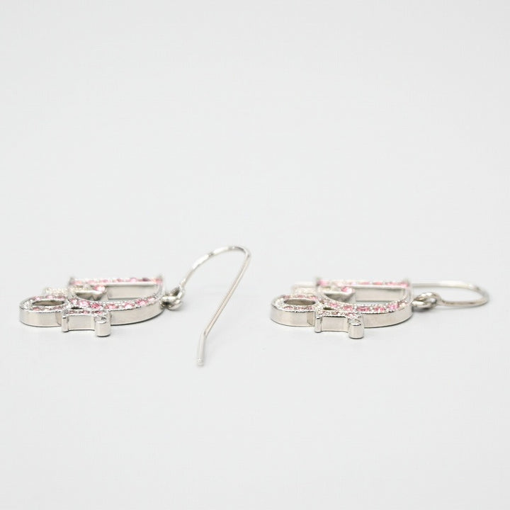 ピアス