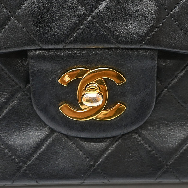 *CHANEL Chanel Matelasse Double flap chain shoulder bag P42794V