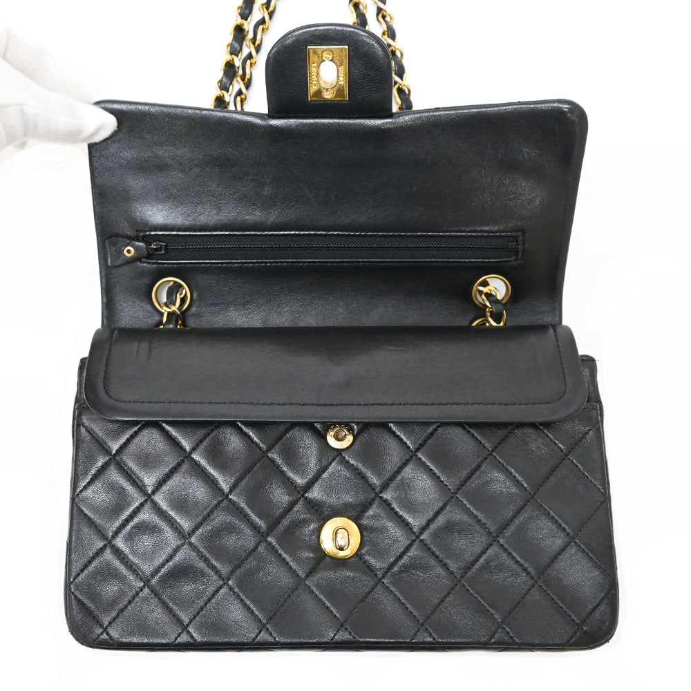 *CHANEL Chanel Matelasse Double flap chain shoulder bag P42794V
