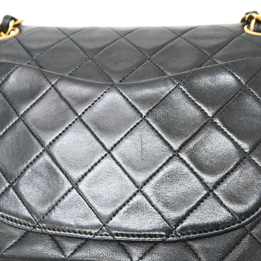 *CHANEL Chanel Matelasse Double flap chain shoulder bag P42794V