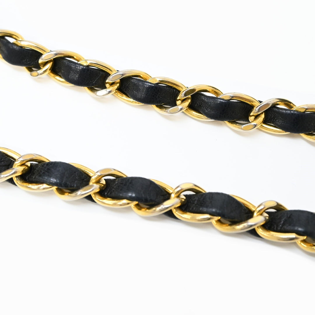 *CHANEL Chanel Matelasse Double flap chain shoulder bag P42794V