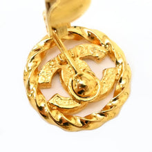 Load image into Gallery viewer, CHANEL Chanel Coco Mark Rinstone Earring P42958V
