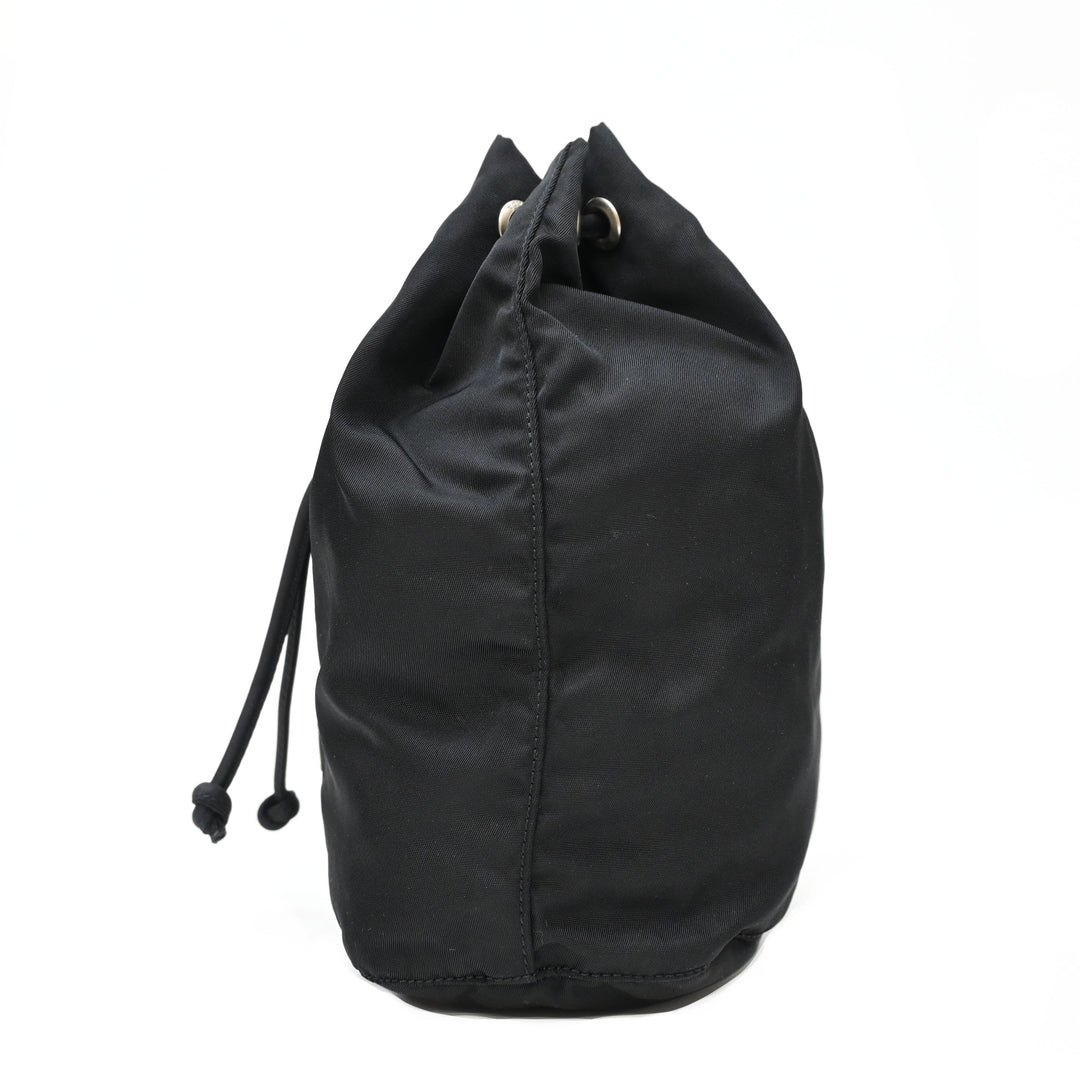 *prada prada牵引尼龙袋P43023V