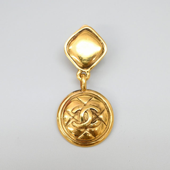 Matelasse earrings