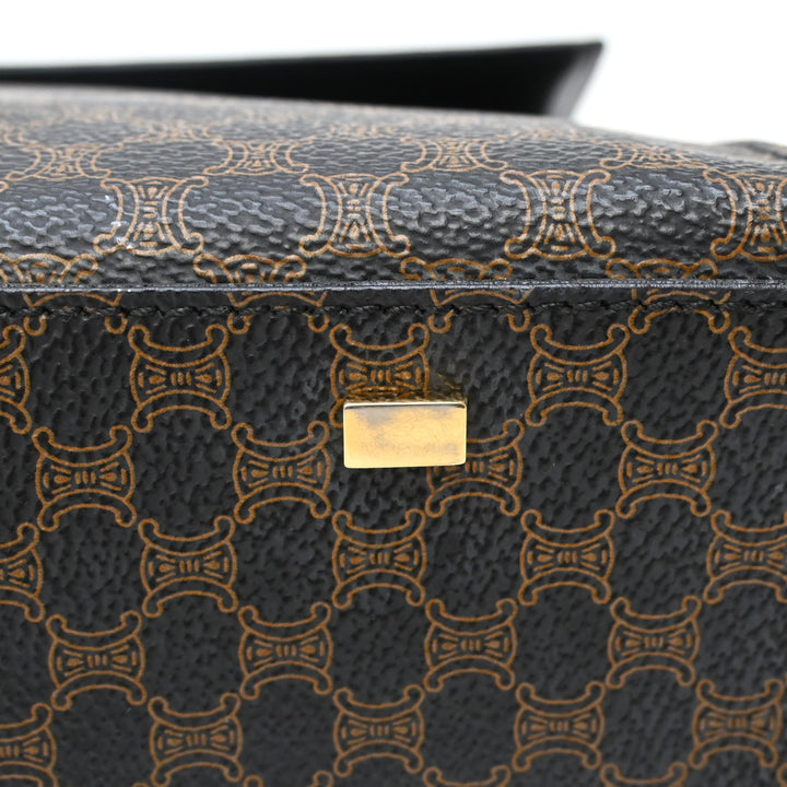席琳·席琳（Celine Celine）？
