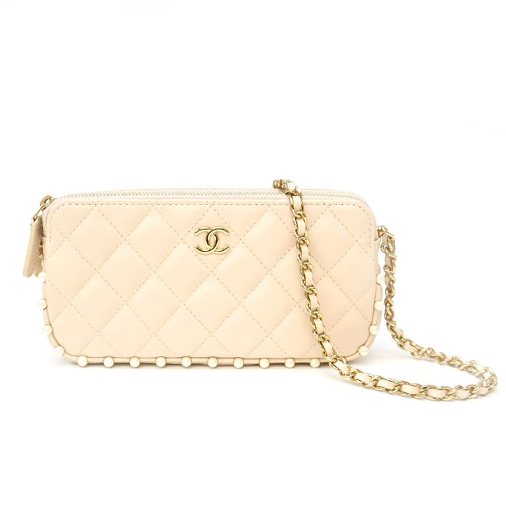 CHANEL シャネル マトラッセ ショルダーウォレット P43102V