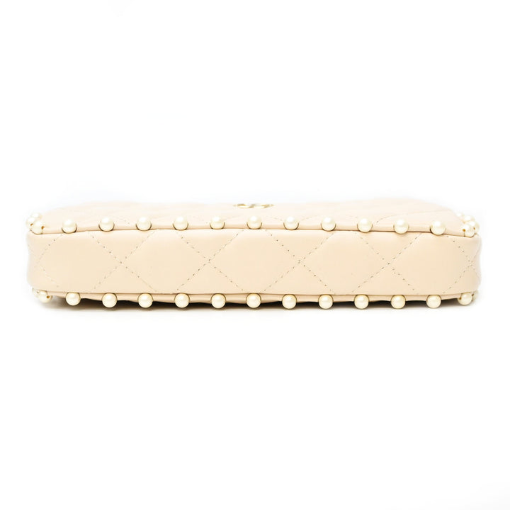 CHANEL シャネル マトラッセ ショルダーウォレット P43102V