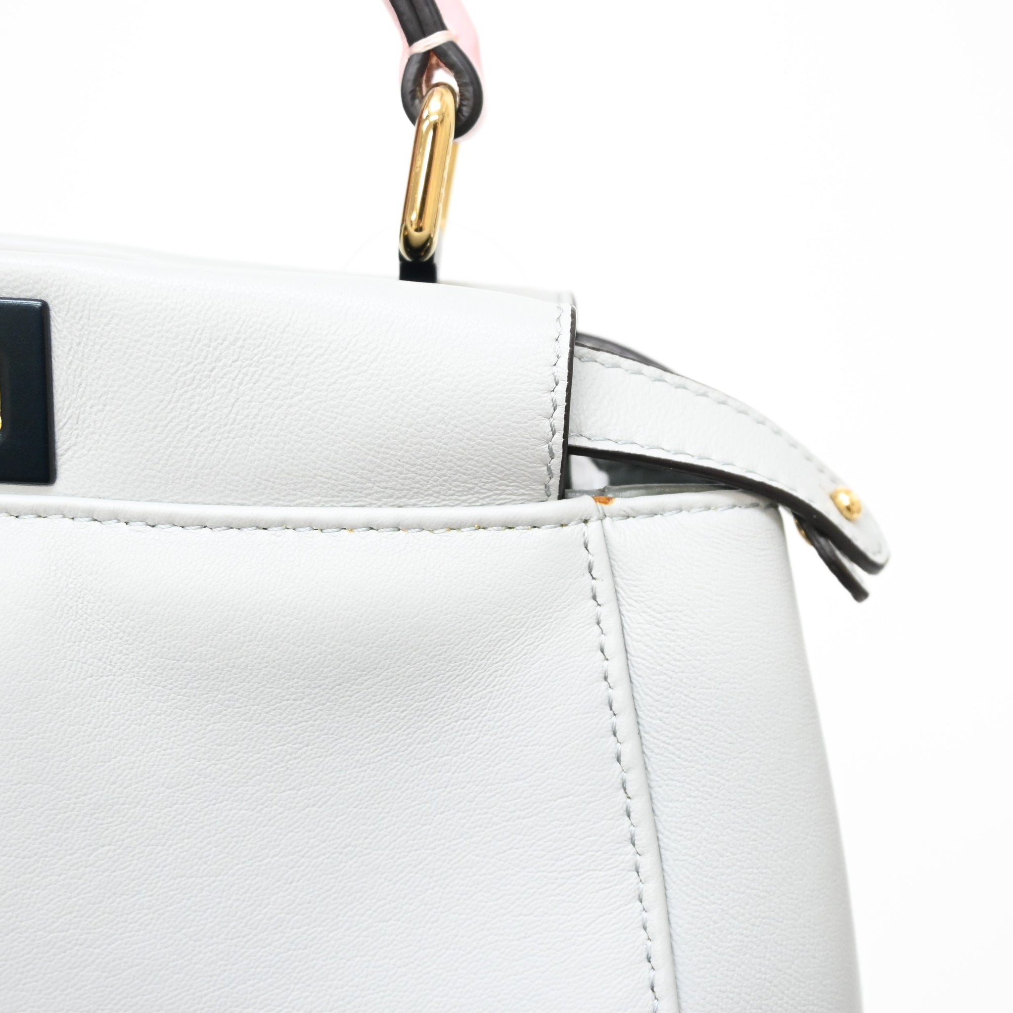 FENDI ミニピーカーブー ハンドバッグ – VINTAGE SELECT SHOP FENDI ミニピーカーブー ハンドバッグ – VINTAGE SELECT SHOP