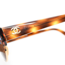 Load image into Gallery viewer, CHANEL Chanel? Cocomark tortoiseshell Sunglasses P43113V
