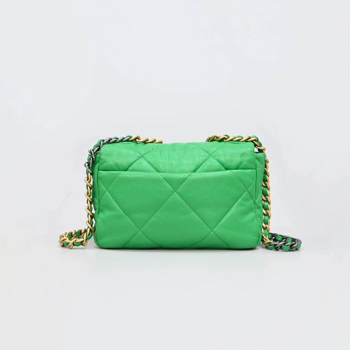 Chanel Chanel19光泽羊羔链链肩袋P45032V