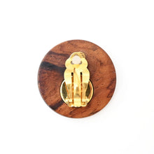 Load image into Gallery viewer, HERMES Hermes? Sellier Wood earring P43271V
