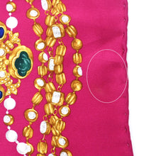 Load image into Gallery viewer, *CHANEL Chanel Scarf P24487V
