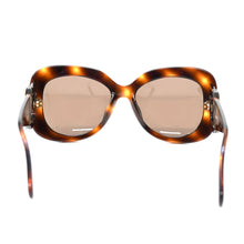 Load image into Gallery viewer, CHANEL Chanel? Cocomark tortoiseshell Sunglasses P43290V
