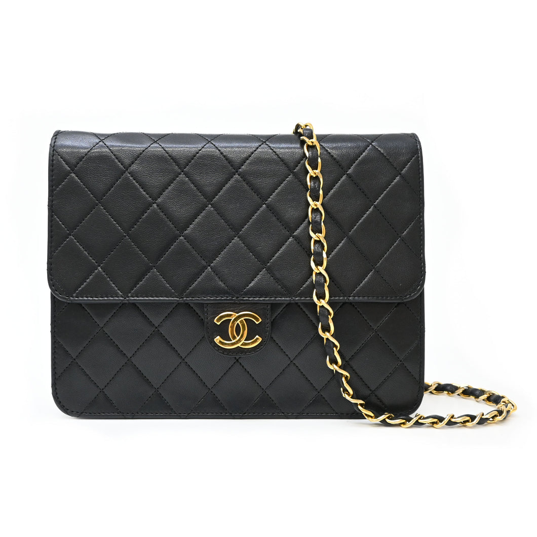 *CHANEL シャネル マトラッセ チェーンショルダーバッグ P42378V