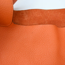 Load image into Gallery viewer, HERMES Hermes Picotan GM Handbag P43318V
