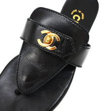 Load image into Gallery viewer, *CHANEL Chanel Coco Mark Thong Sandals P43310V
