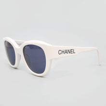 Load image into Gallery viewer, *CHANEL Chanel Sunglasses 05247 10601 P8309V
