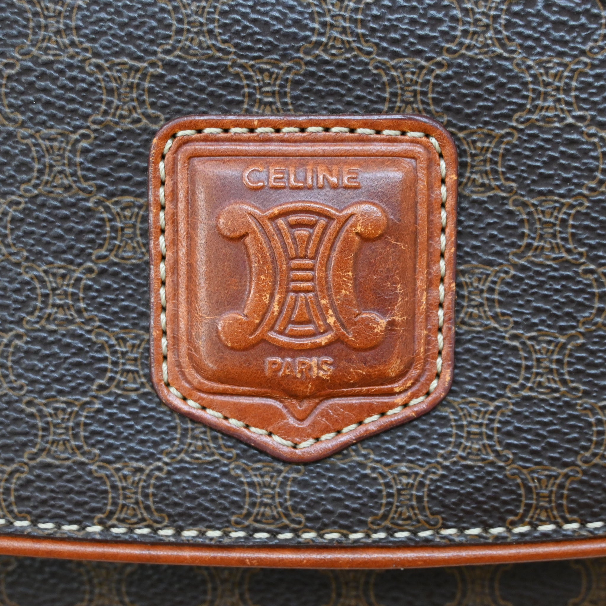 bros　CELINE セリーヌ　マカダム柄　トリオンフ　モノグラム CELINE セリーヌ マカダム柄 トリオンフ ハンドバッグ P43378V