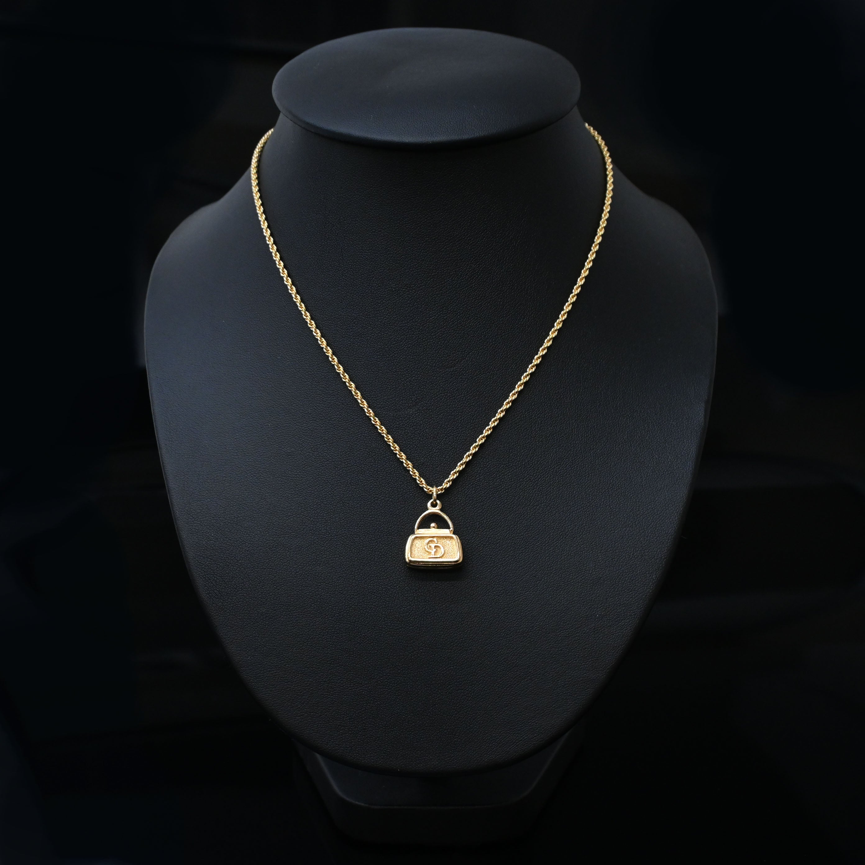 Curry.】美品【Christian Dior】 Dモチーフネックレス 800000096609000