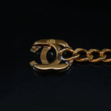 Load image into Gallery viewer, CHANEL Chanel Turn Lock Rhinestone bracelet P43405V
