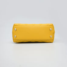 Load image into Gallery viewer, CHANEL Matelasse Coco handle XXS chain shoulder bag P44978V
