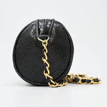 Load image into Gallery viewer, CHANEL Chanel?Matelasse Tassel chain shoulder bag P43436V
