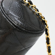 Load image into Gallery viewer, CHANEL Chanel?Matelasse Tassel chain shoulder bag P43436V
