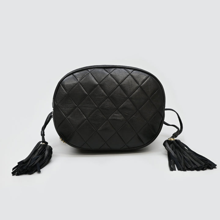 *CHANEL Matelasse Drawstring Chain Shoulder Bag P43446V