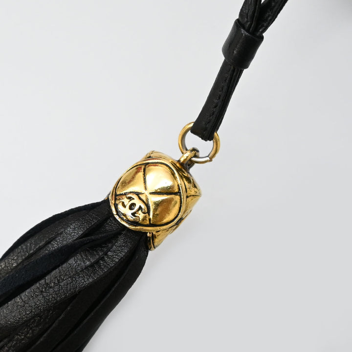 *CHANEL Matelasse Drawstring Chain Shoulder Bag P43446V