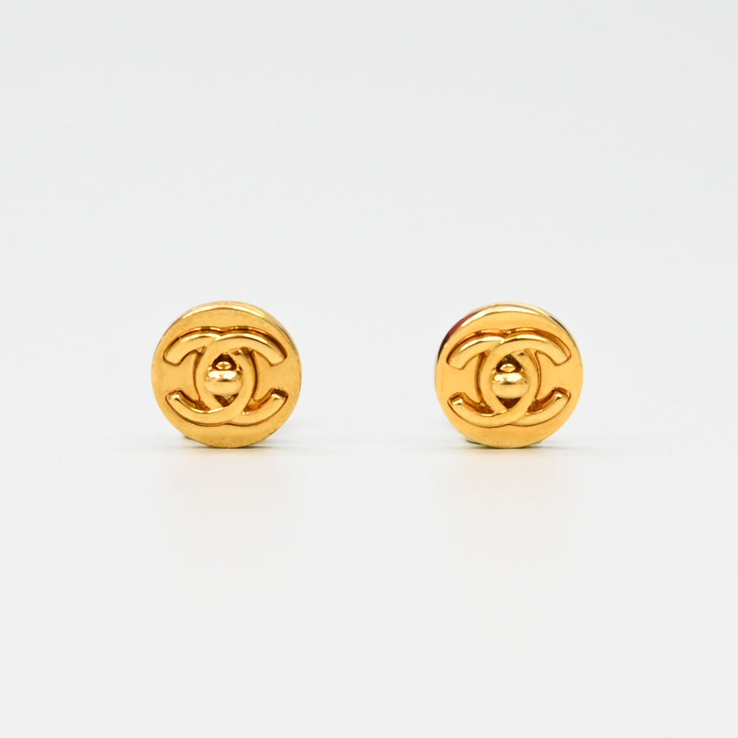 CHANEL Chanel Turn Lock Earring P43454V