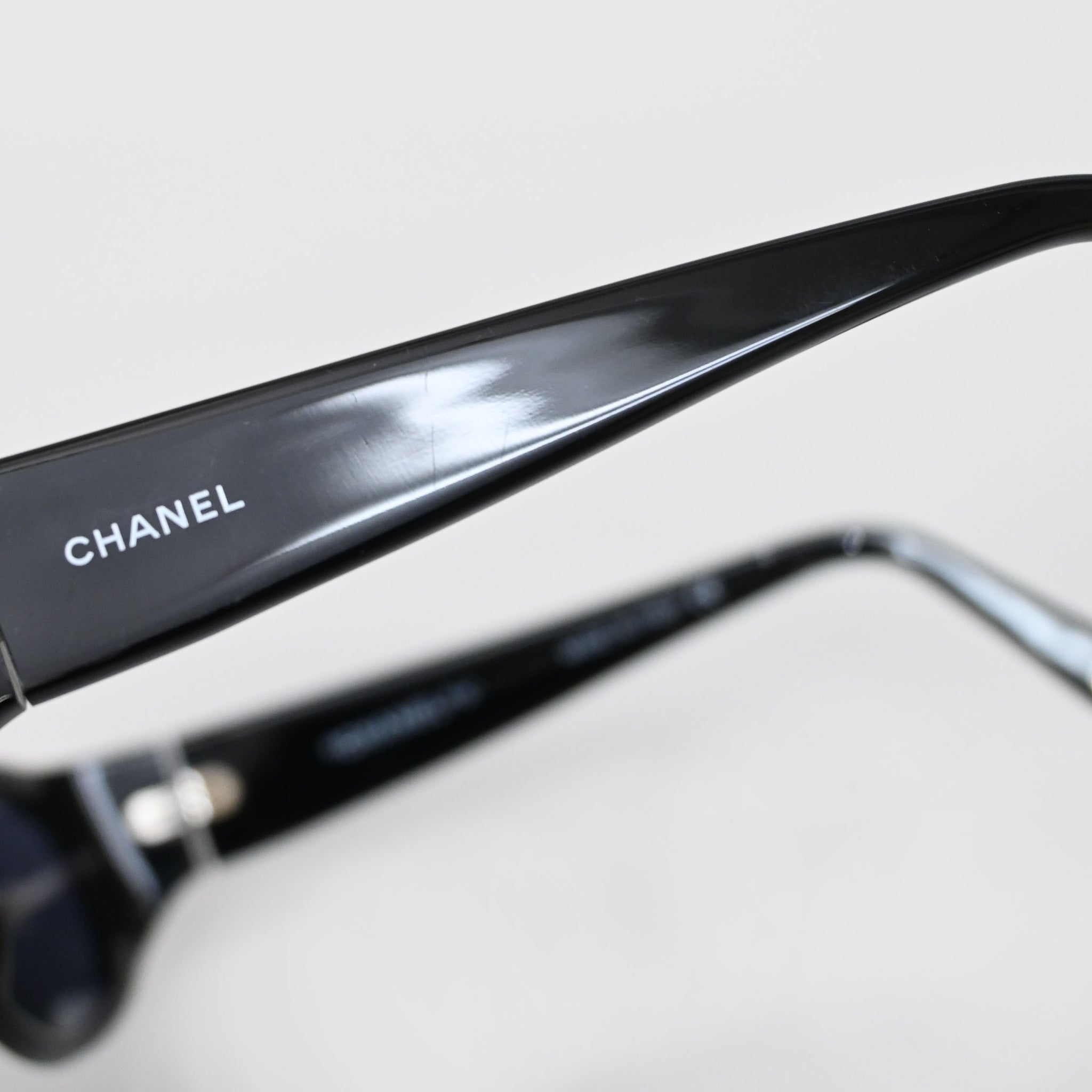 CHANEL シャネル サングラス 5004 P43452V – VINTAGE SELECT