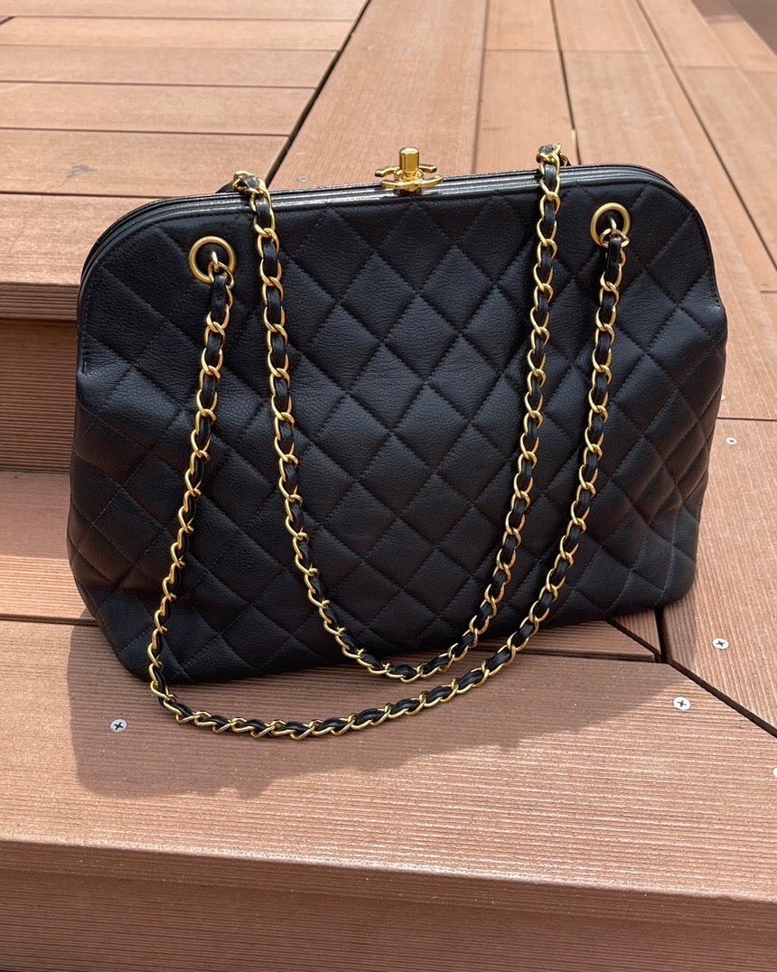 *CHANEL Chanel Matelasse Caviar Skin Chain Shoulder Bag P42338V