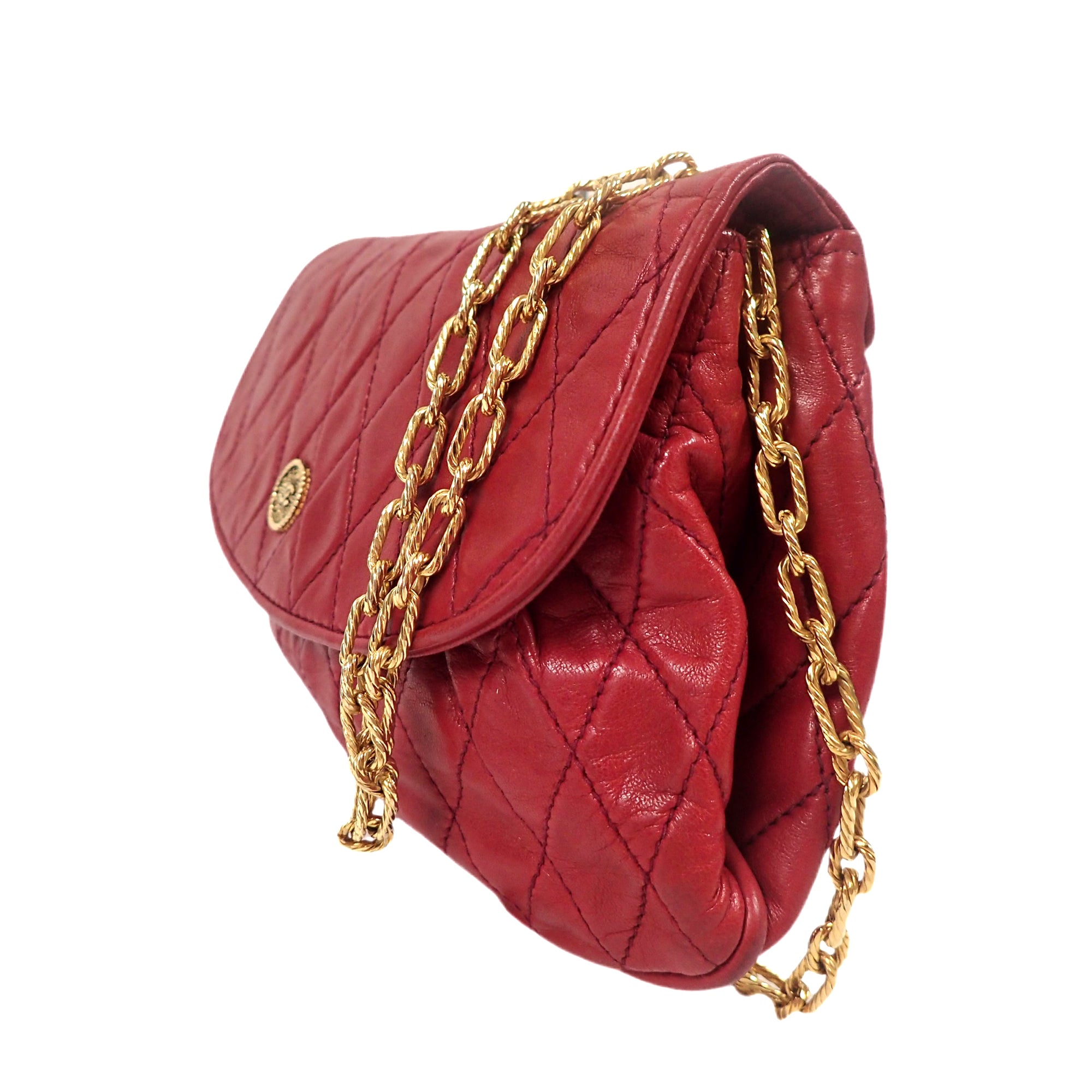 CHANEL シャネル マトラッセ チェーンショルダーバッグ P13597V