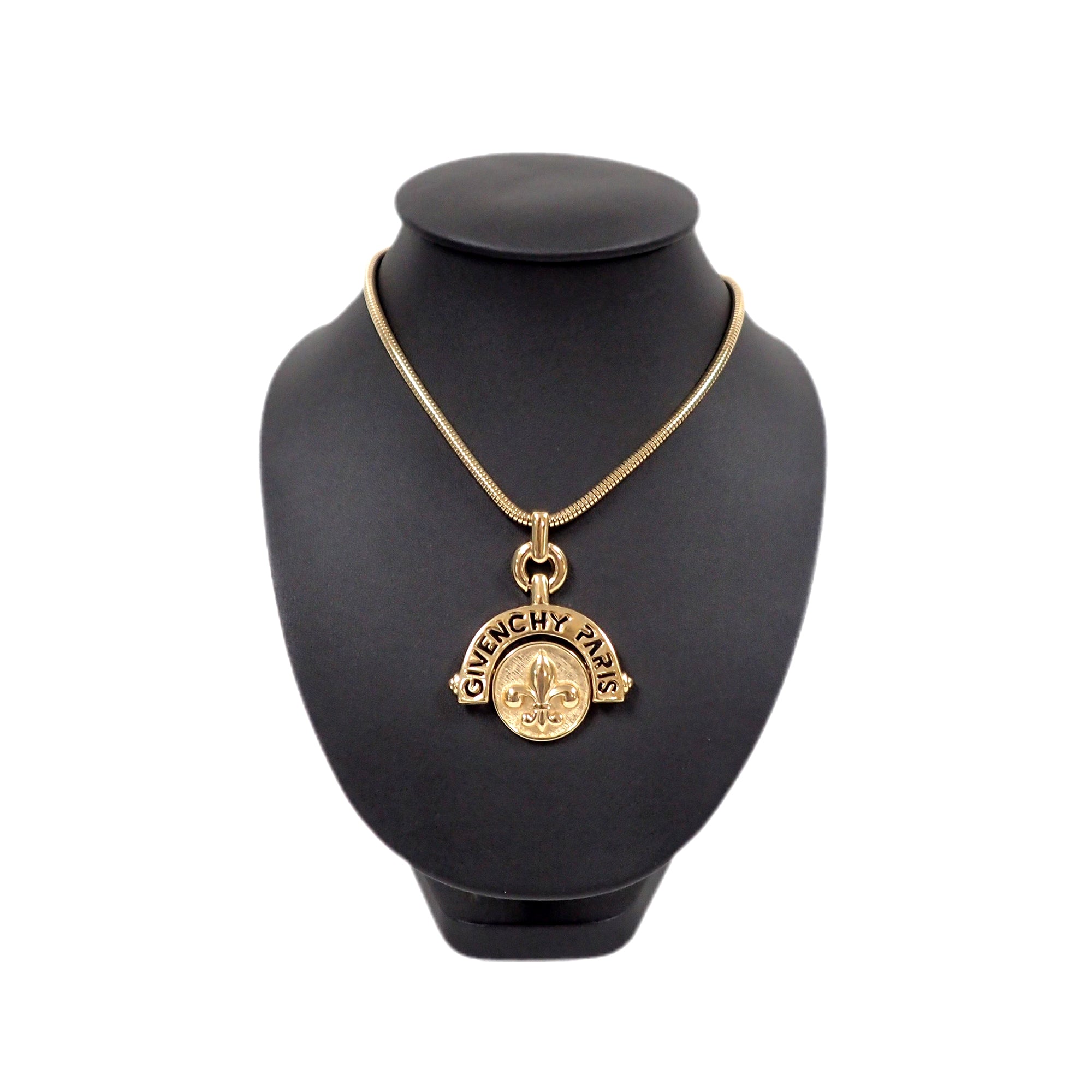 GIVENCHY – VINTAGE SELECT SHOP MAISON DE VII（メゾンドヴィ）