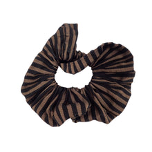 Load image into Gallery viewer, *FENDI PEQUIN Scrunchie
