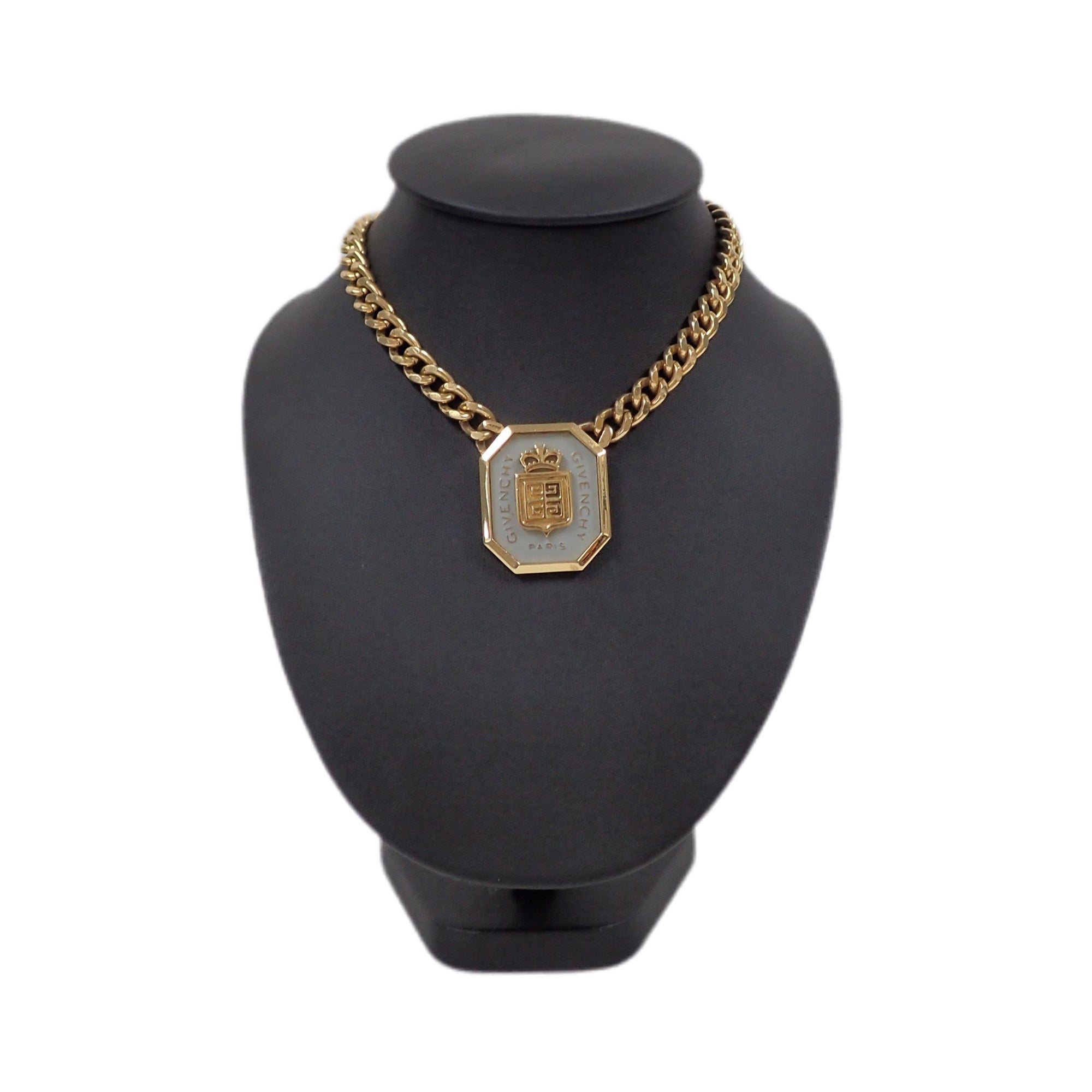 GIVENCHY ジバンシィ ネックレス P29326V – VINTAGE SELECT SHOP