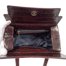 Load image into Gallery viewer, Gianni Versace Sunburst handbag
