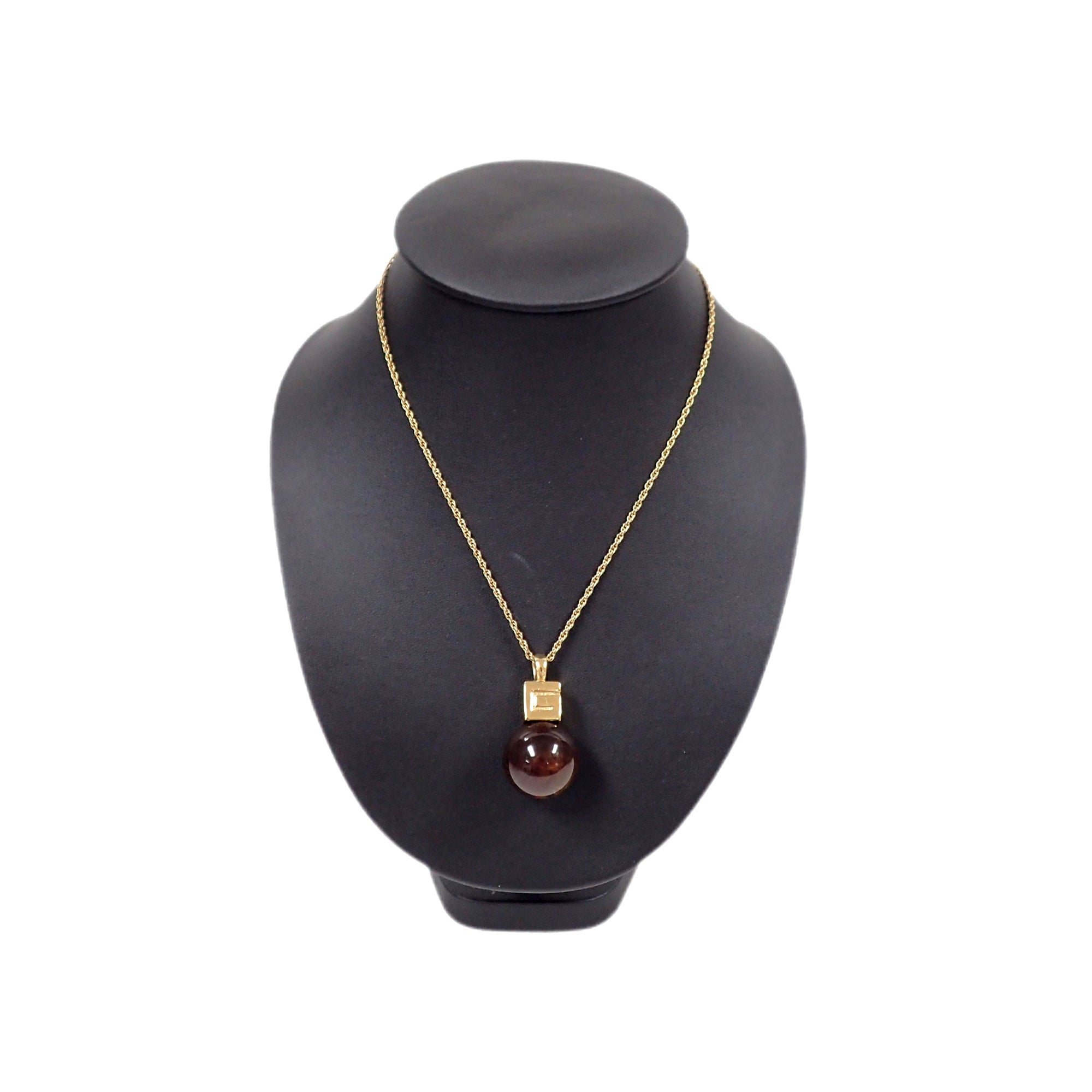 GIVENCHY – VINTAGE SELECT SHOP MAISON DE VII（メゾンドヴィ）